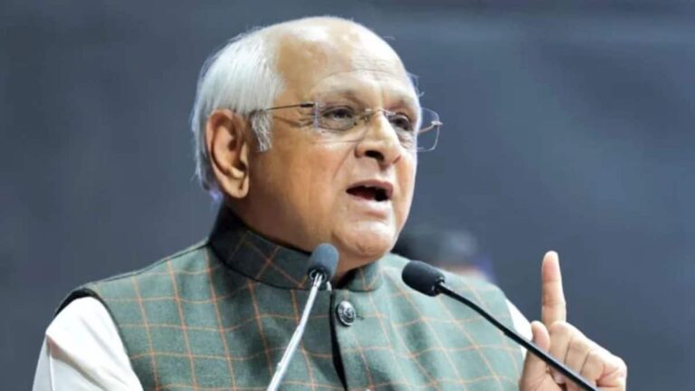 CM ભૂપેન્દ્ર પટેલનો પ્રજાહિતલક્ષી નિર્ણય: વારસાઈ સંબંધિત જમીન વ્યવહારોમાં સ્ટેમ્પ ડ્યુટીમાં રાહત-CM Bhupendra Patel decides to provide relief in stamp duty in inheritance-related land transactions | ગાંધીનગર